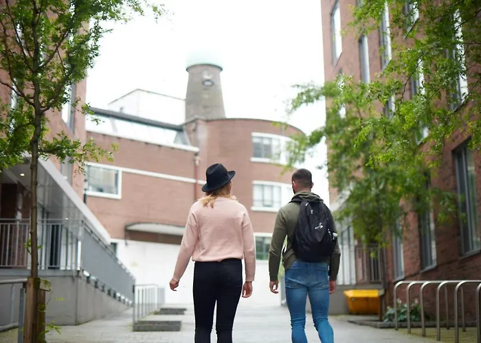 Binary Hub - Aparto Appartement