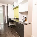 Binary Hub - Aparto Apartamento