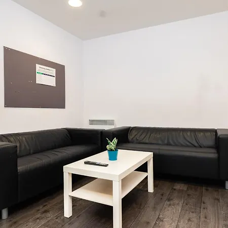 Apartamento Binary Hub At