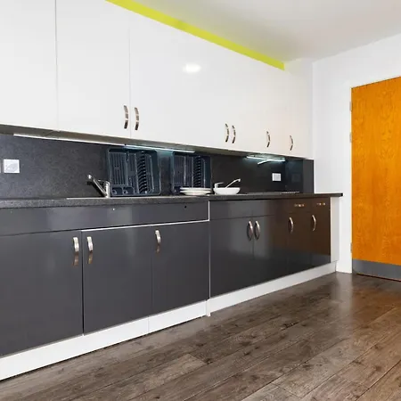 Binary Hub At * Dublin